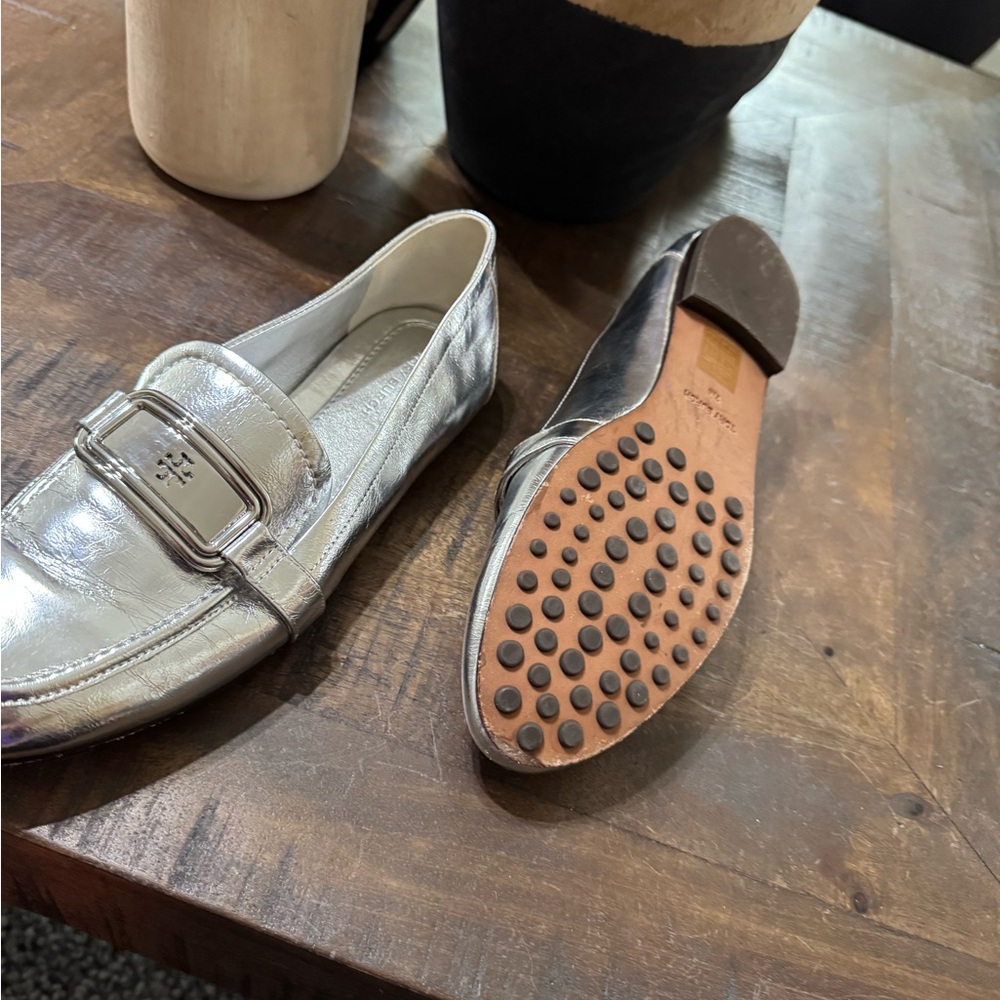 EUC Tory Burch Metallic Silver Loafers - Picture 7 of 8